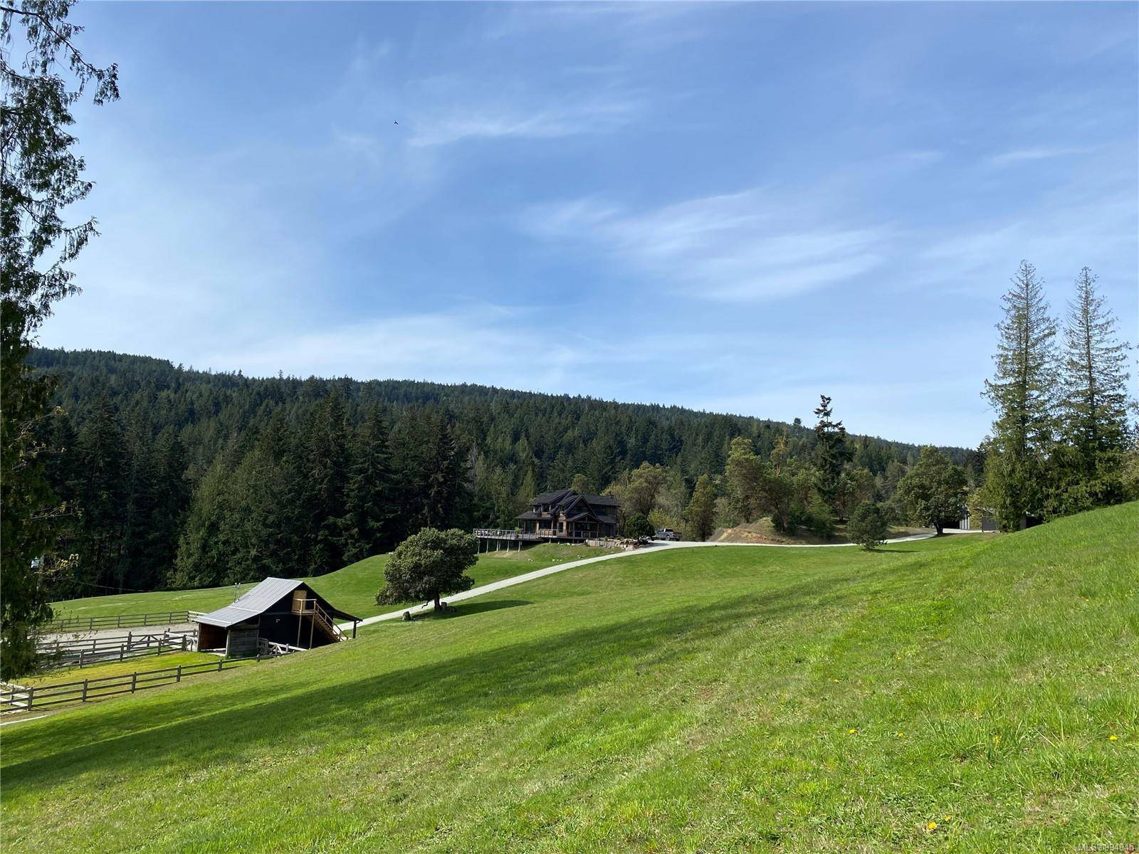 Salt Spring, BC V8K 2H2,445 Cranberry Rd