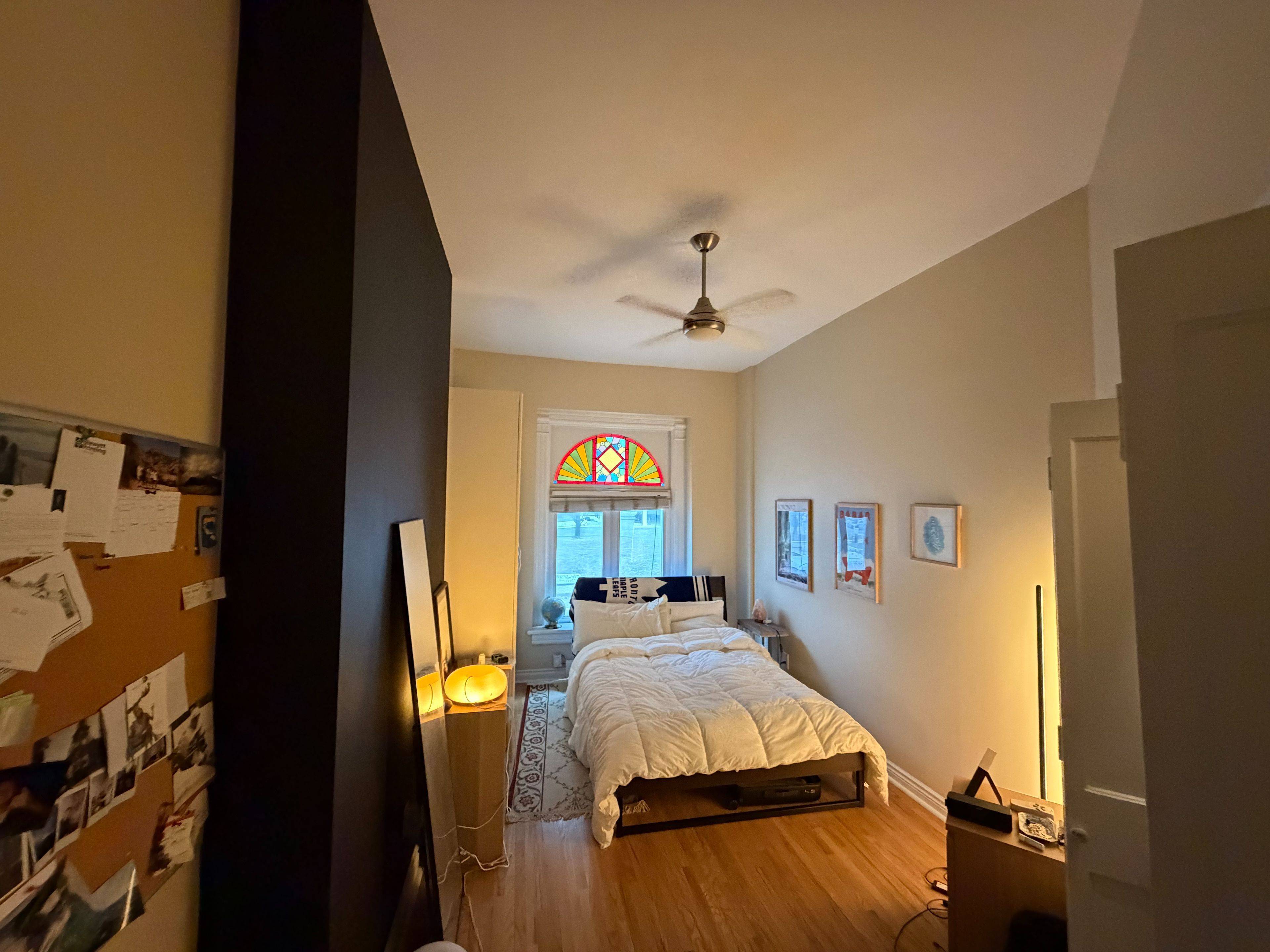 Toronto C01, ON M5T 1B2,47 Stephanie ST #Main