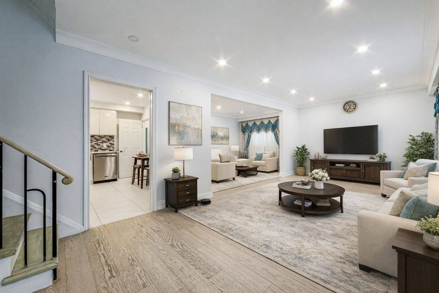 Toronto E09, ON M1J 2B7,20 Rossander CT #Main Floor