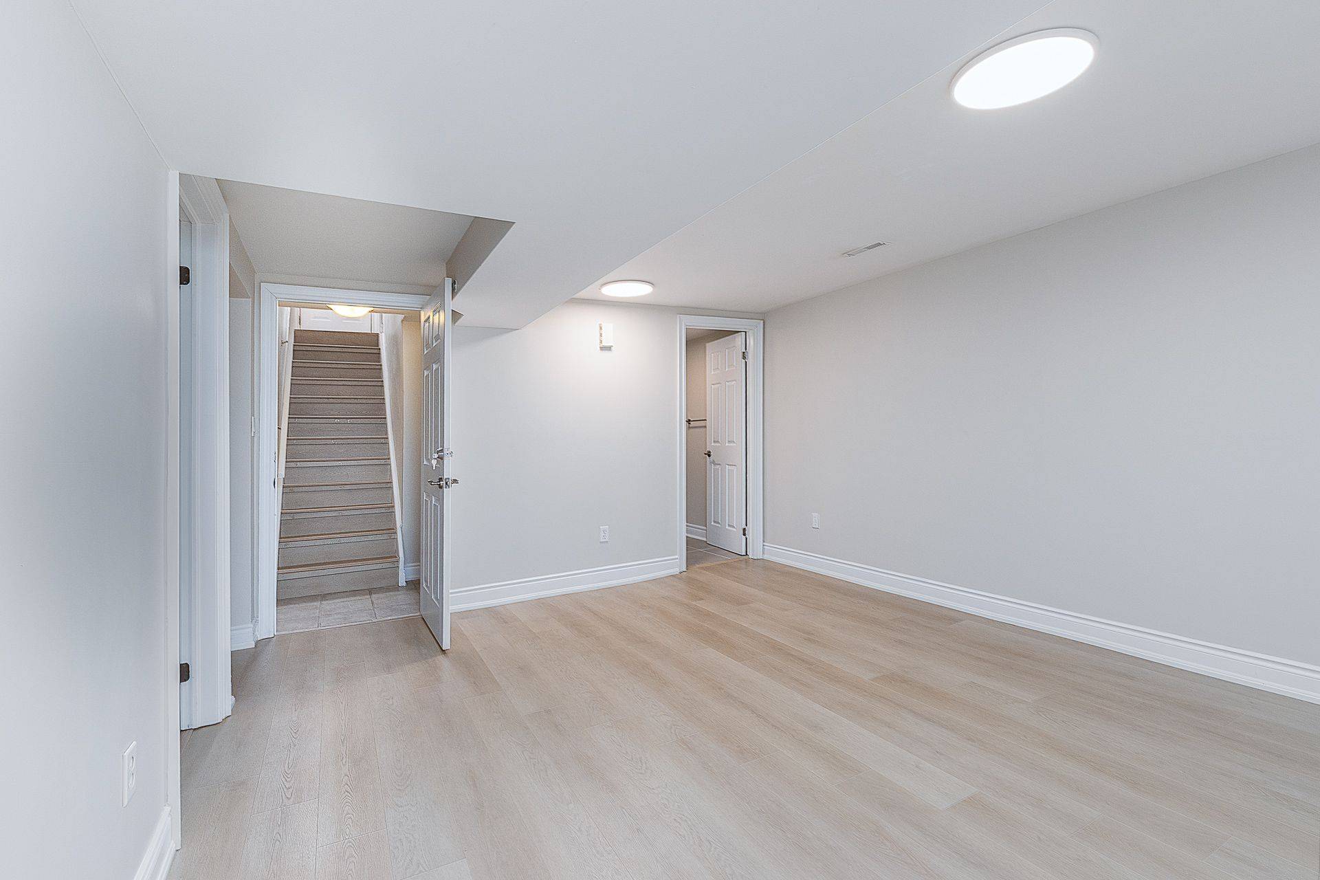 Ajax, ON L1S 2X4,14 Taylor RD #Bsmt