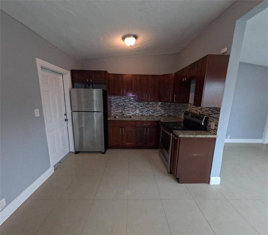 West Palm Beach, FL 33401,1365 11th St