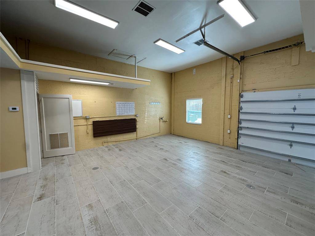 Fort Lauderdale, FL 33311,1101 NW 7th Ave