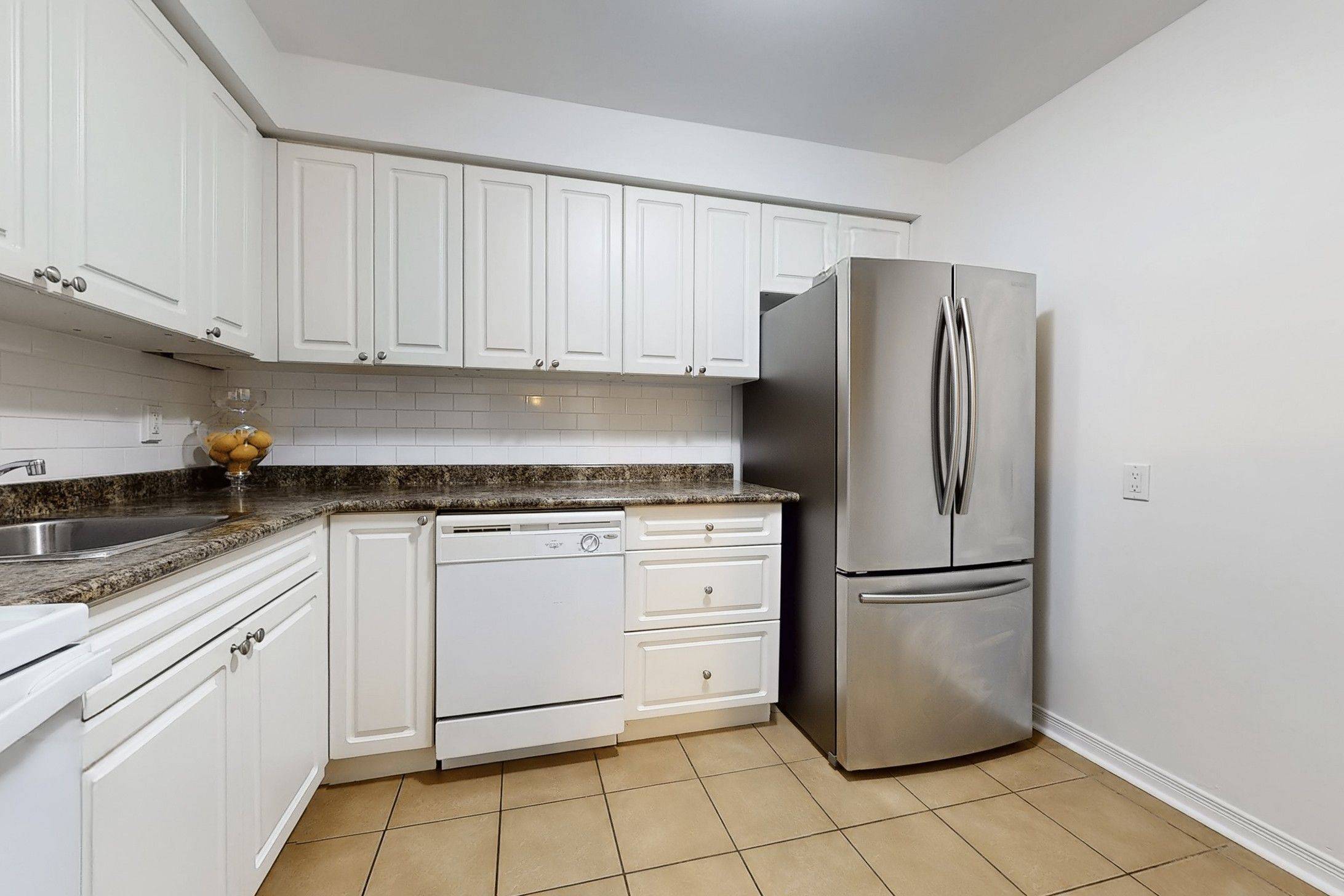 Aurora, ON L4G 3M2,195 Milestone CRES