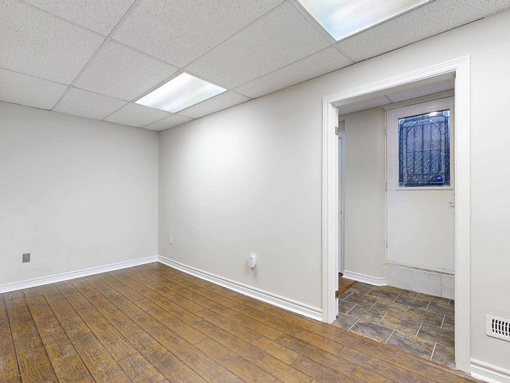 Richmond Hill, ON L4S 1B1,5 Cantex CT #Basement Unit-A