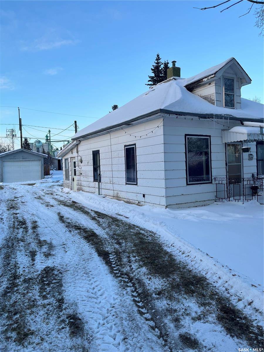 Blaine Lake, SK S0J 0J0,105 3rd AVENUE E