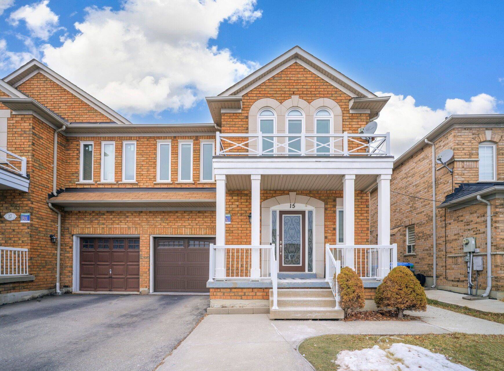 Brampton, ON L6R 2P9,15 Starhill CRES