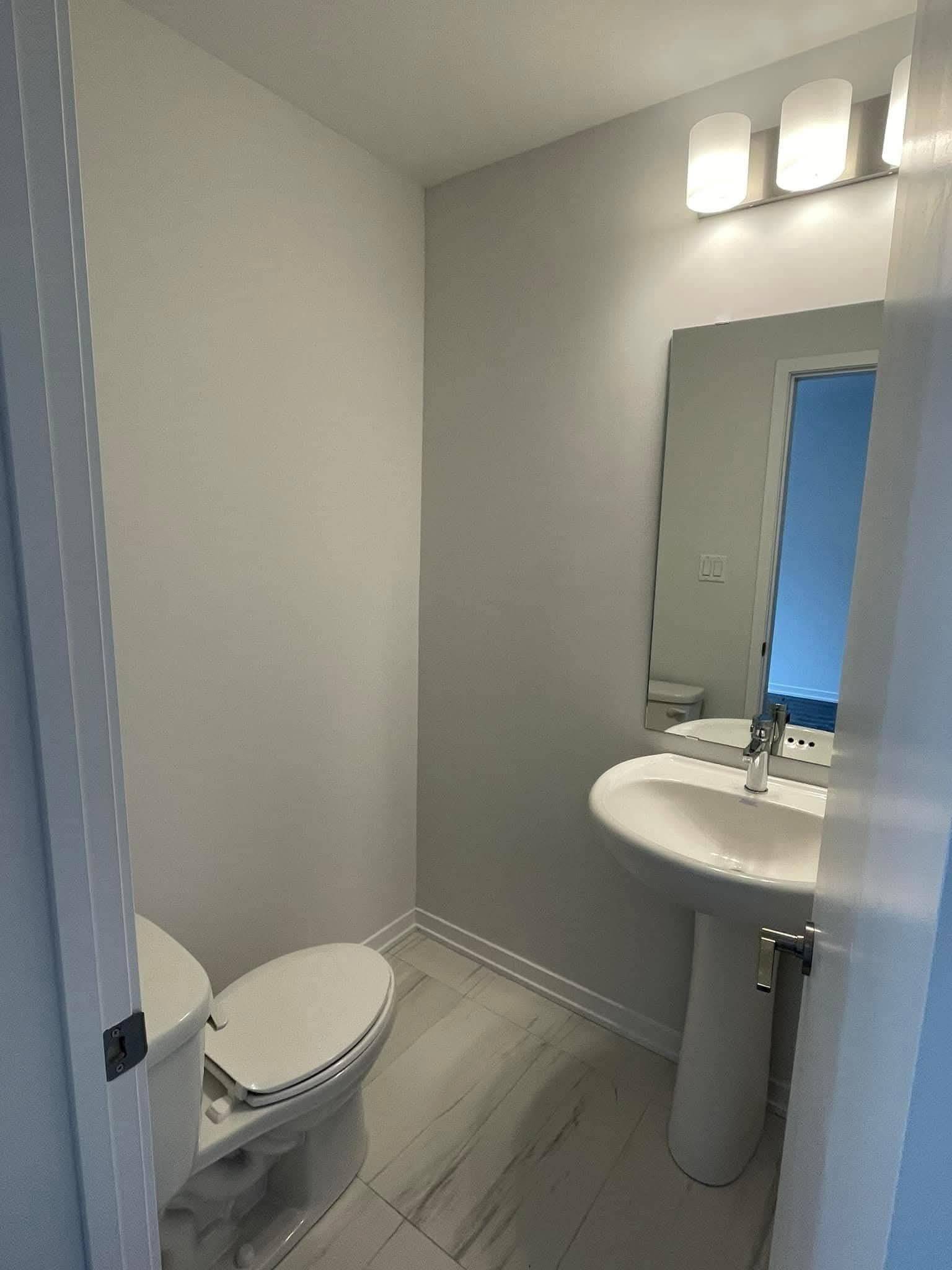 Toronto W06, ON M8V 0J6,10 Lloyd Janes Blk LN #188