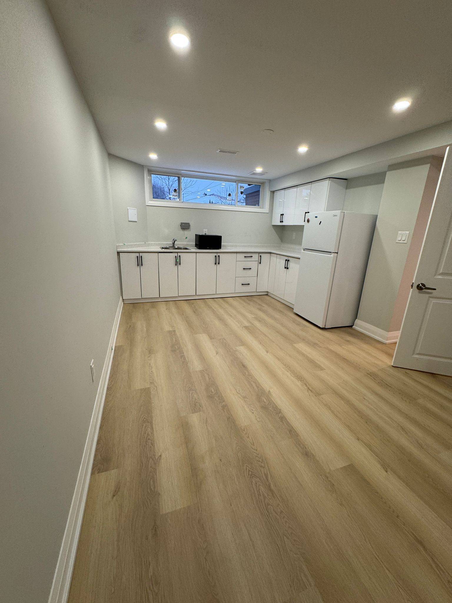 Toronto W05, ON M9M 2N7,29 Habitant DR #Lower Level