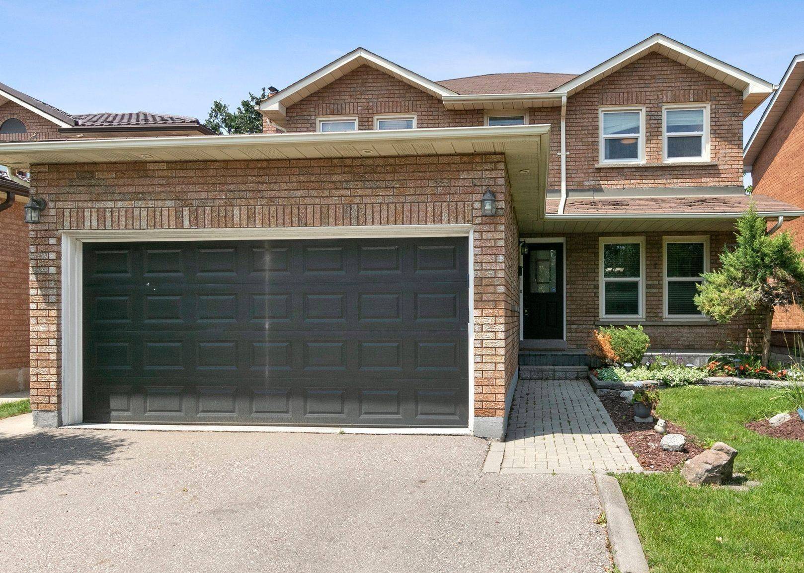 Mississauga, ON L5M 3C2,4442 Haydock Park DR #Bsmt