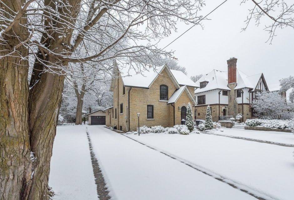 Owen Sound, ON N4K 4W1,1075 4th AVE W