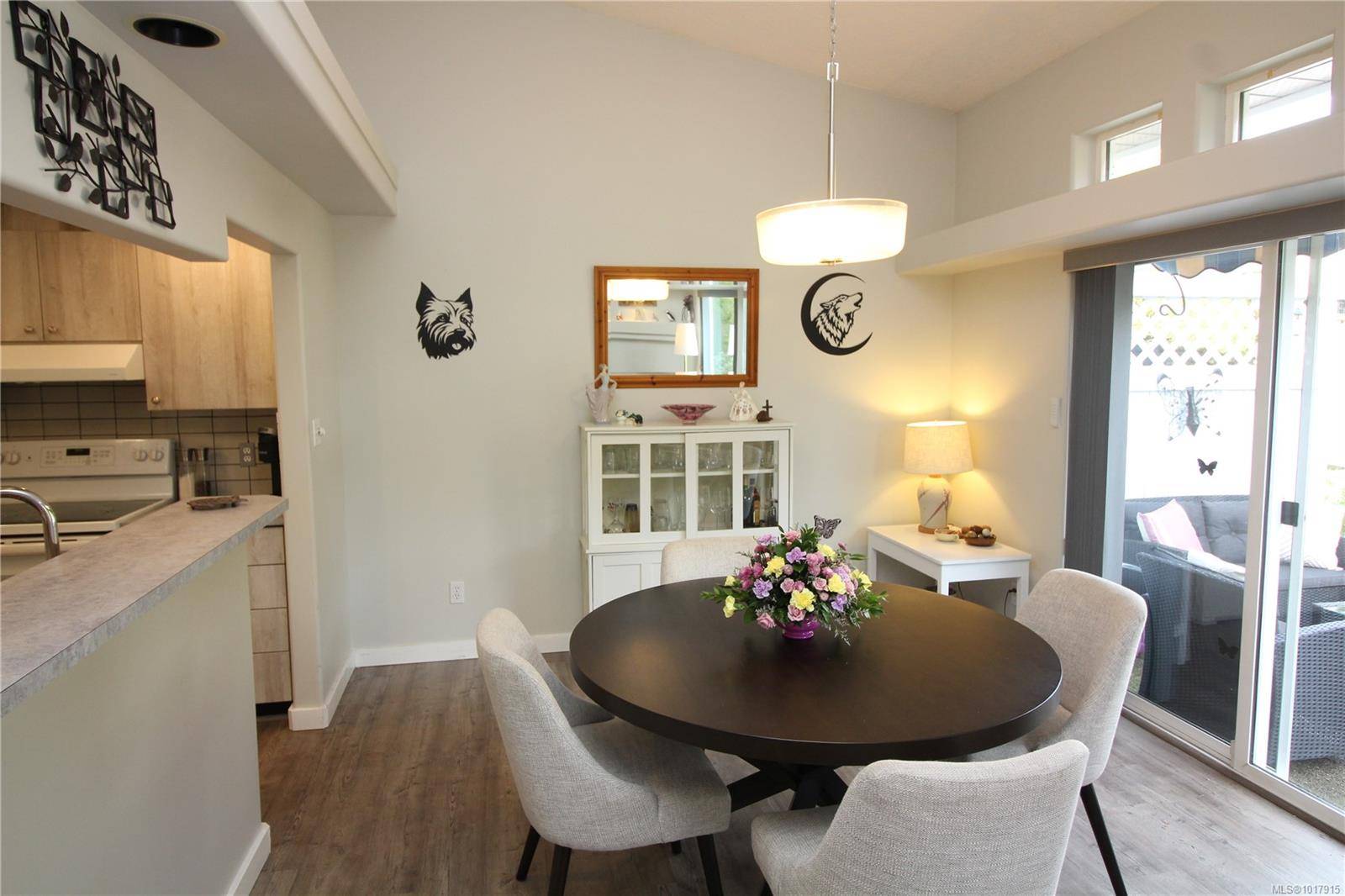 Chemainus, BC V0R 1K1,9933 Chemainus Rd #2