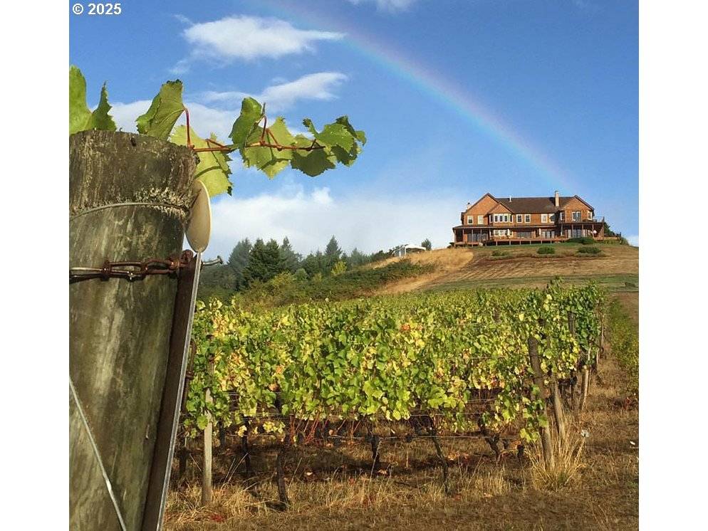 Mc Minnville, OR 97128,10660 SW YOUNGBERG HILL RD