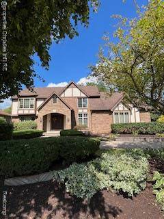 22590 SHADOWGLEN DR, Farmington Hills, MI 48335