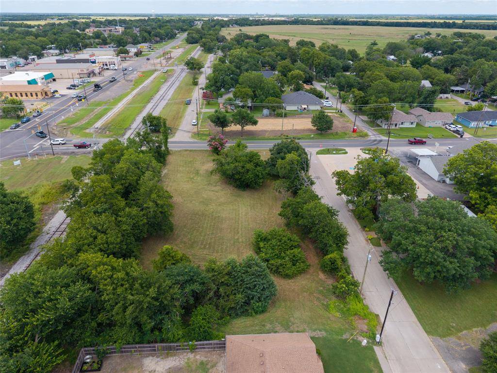 2209 Gilmer Street, Caddo Mills, TX 75135