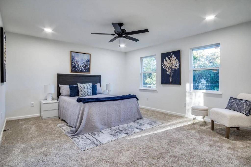 Fort Worth, TX 76133,5812 Waltham Avenue