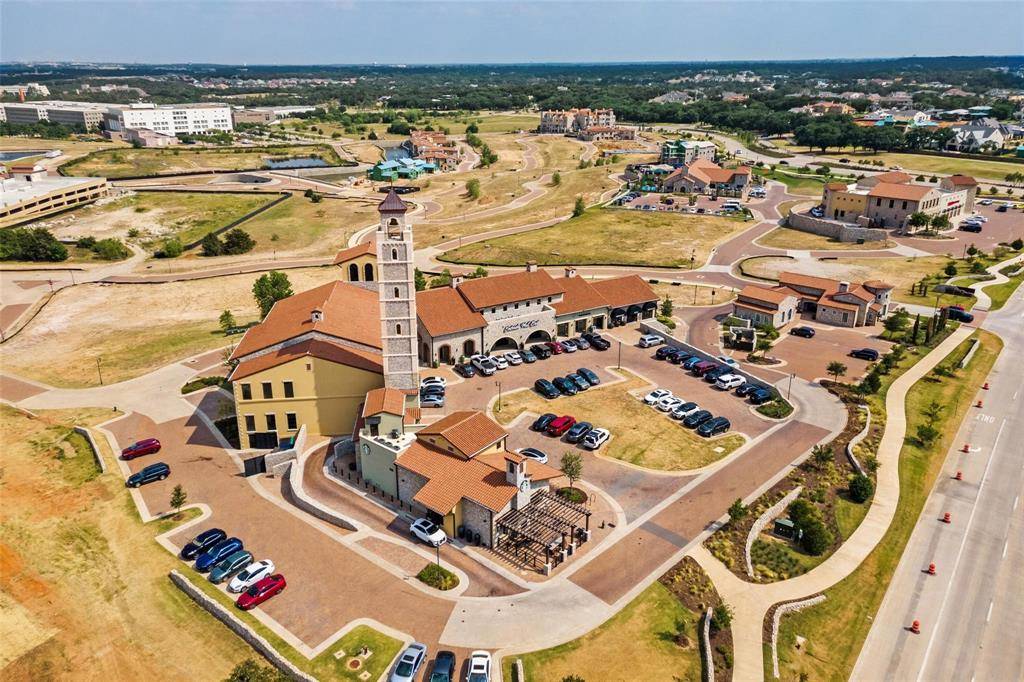 Westlake, TX 76262,20 Cardona Drive