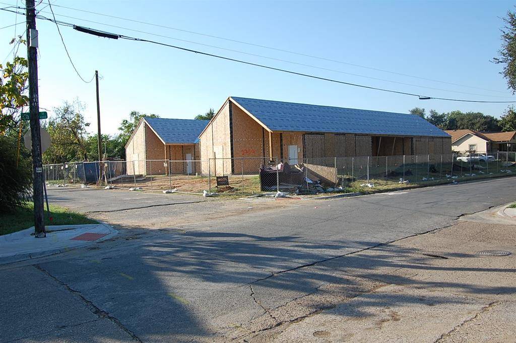 Dallas, TX 75210,4300 Canal Street