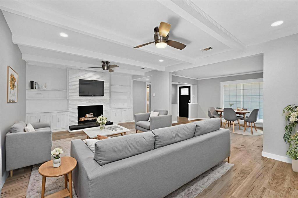 Dallas, TX 75232,1120 Misty Glen Lane