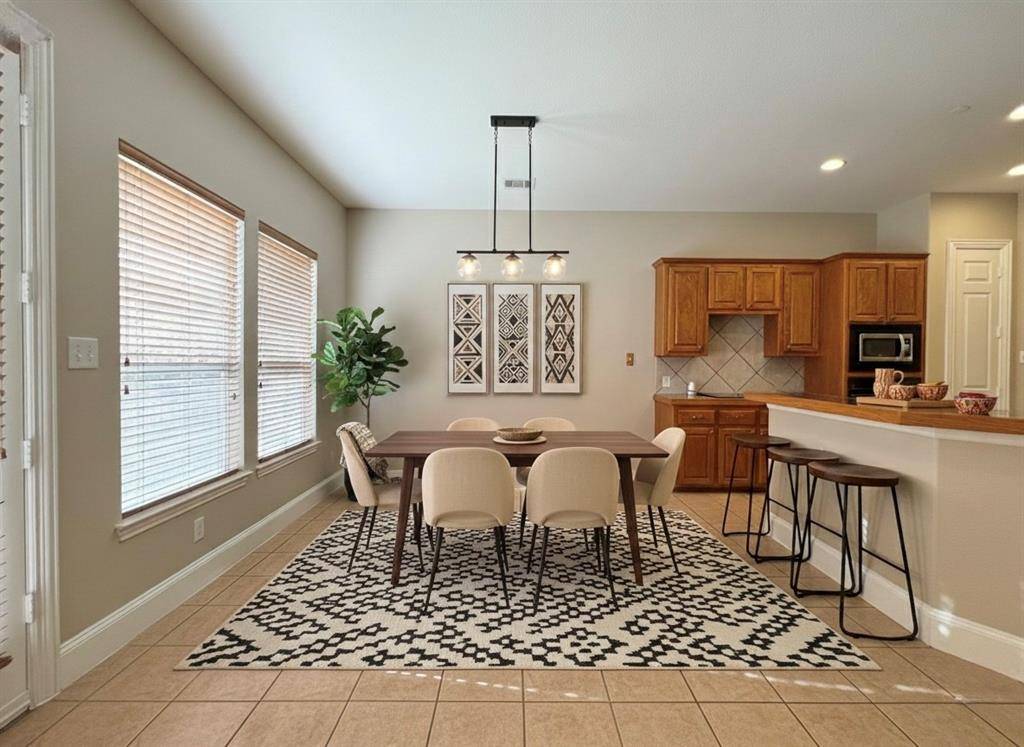 Irving, TX 75063,532 Silver Maple Drive