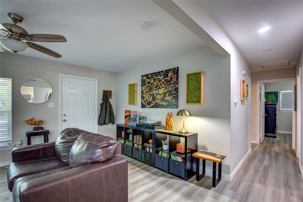 West Tawakoni, TX 75474,1101 Redoak Drive