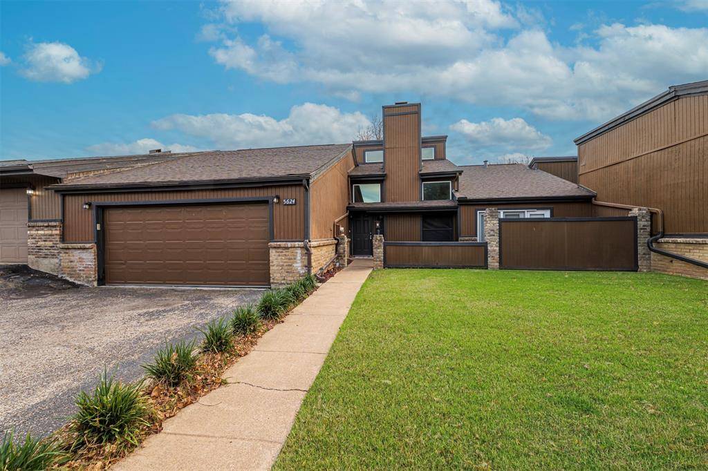 Fort Worth, TX 76112,5624 Oak View Drive
