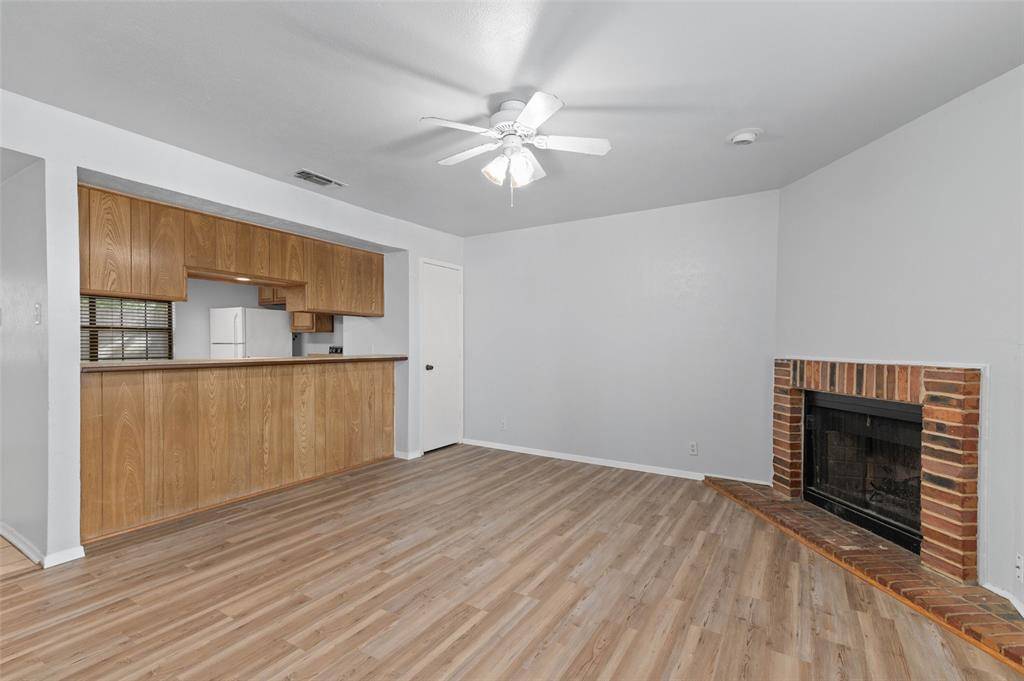 Denton, TX 76201,716 W Mulberry Street #1A