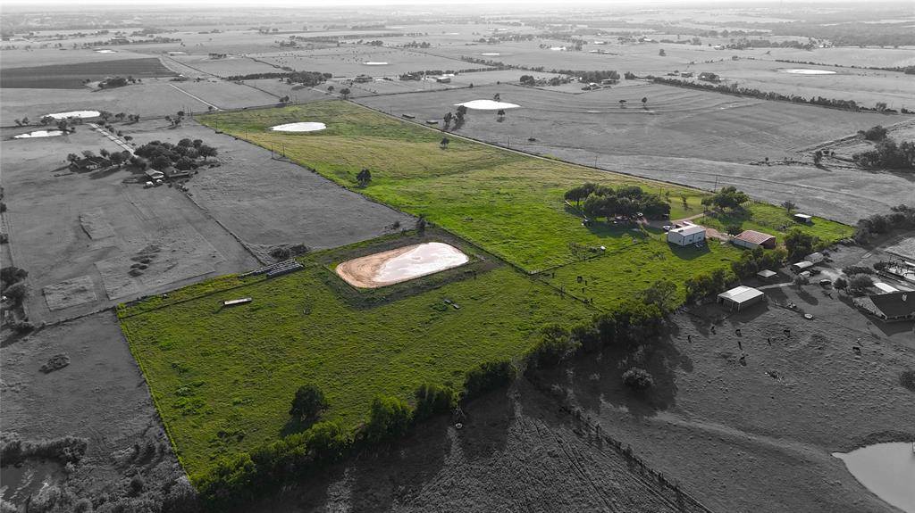 Robinson, TX 76706,347 Howe Hill Road