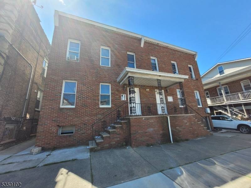 Elizabeth City, NJ 07202,232-234 Niles St