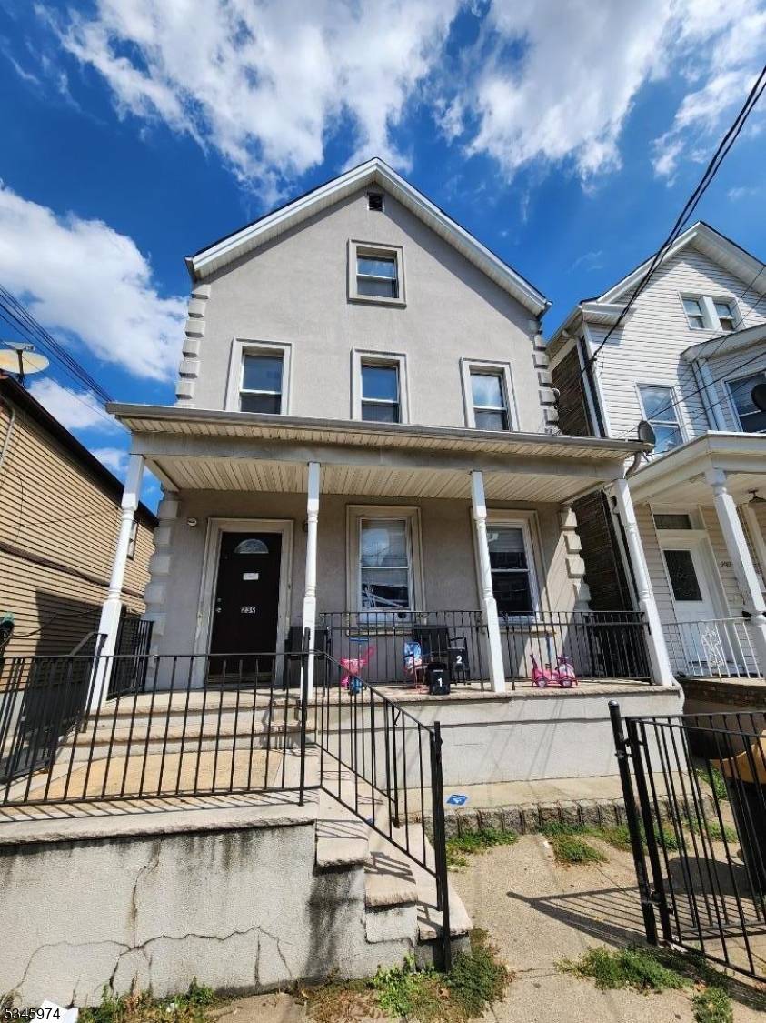 Elizabeth City, NJ 07206,239 Magnolia Ave