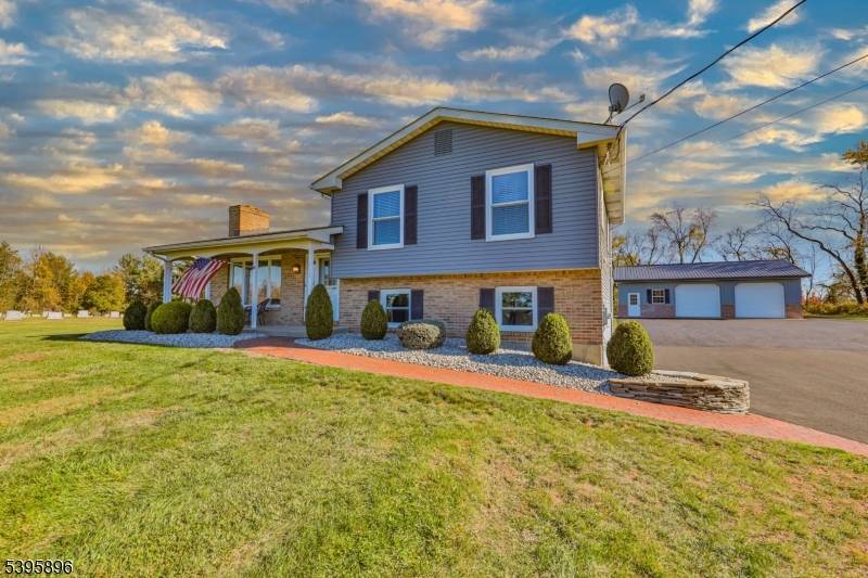 East Amwell Twp., NJ 08551,112 Old York Rd