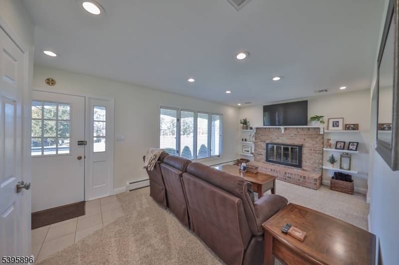 East Amwell Twp., NJ 08551,112 Old York Rd