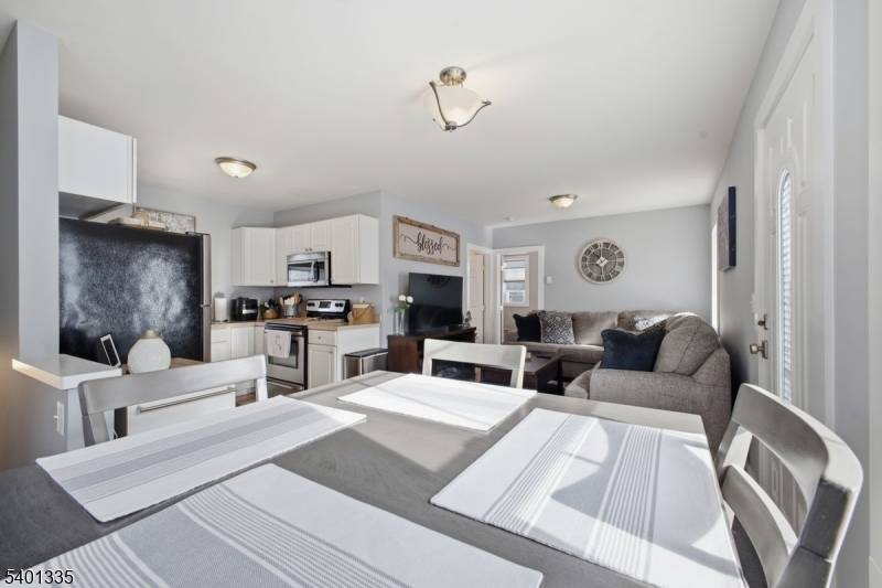 Frelinghuysen Twp., NJ 07825,1188 Route94