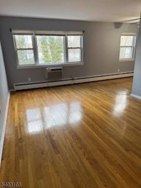 Paterson City, NJ 07501,268 Mcbride Ave #10