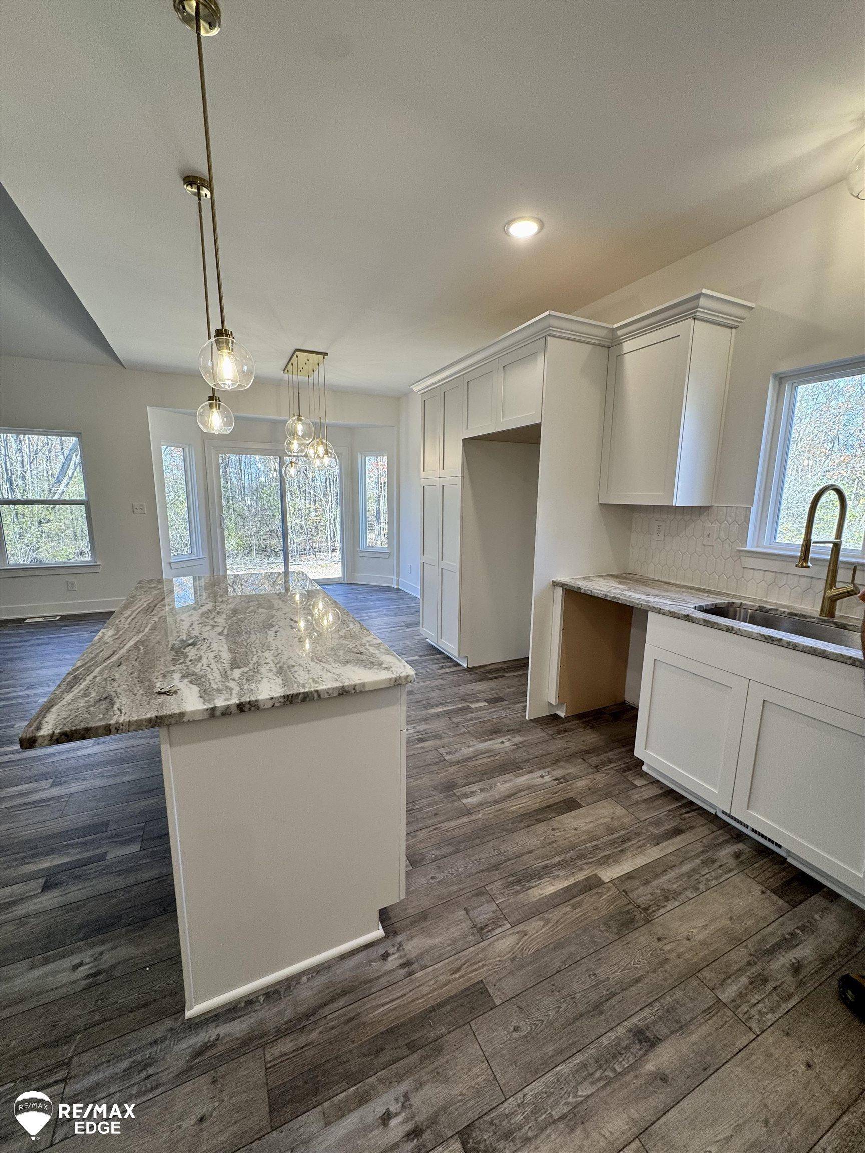 Grand Blanc, MI 48439,8019 Bradbury LN