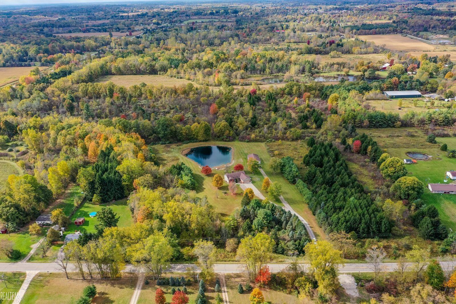 Columbiaville, MI 48421,4629 N Lake RD