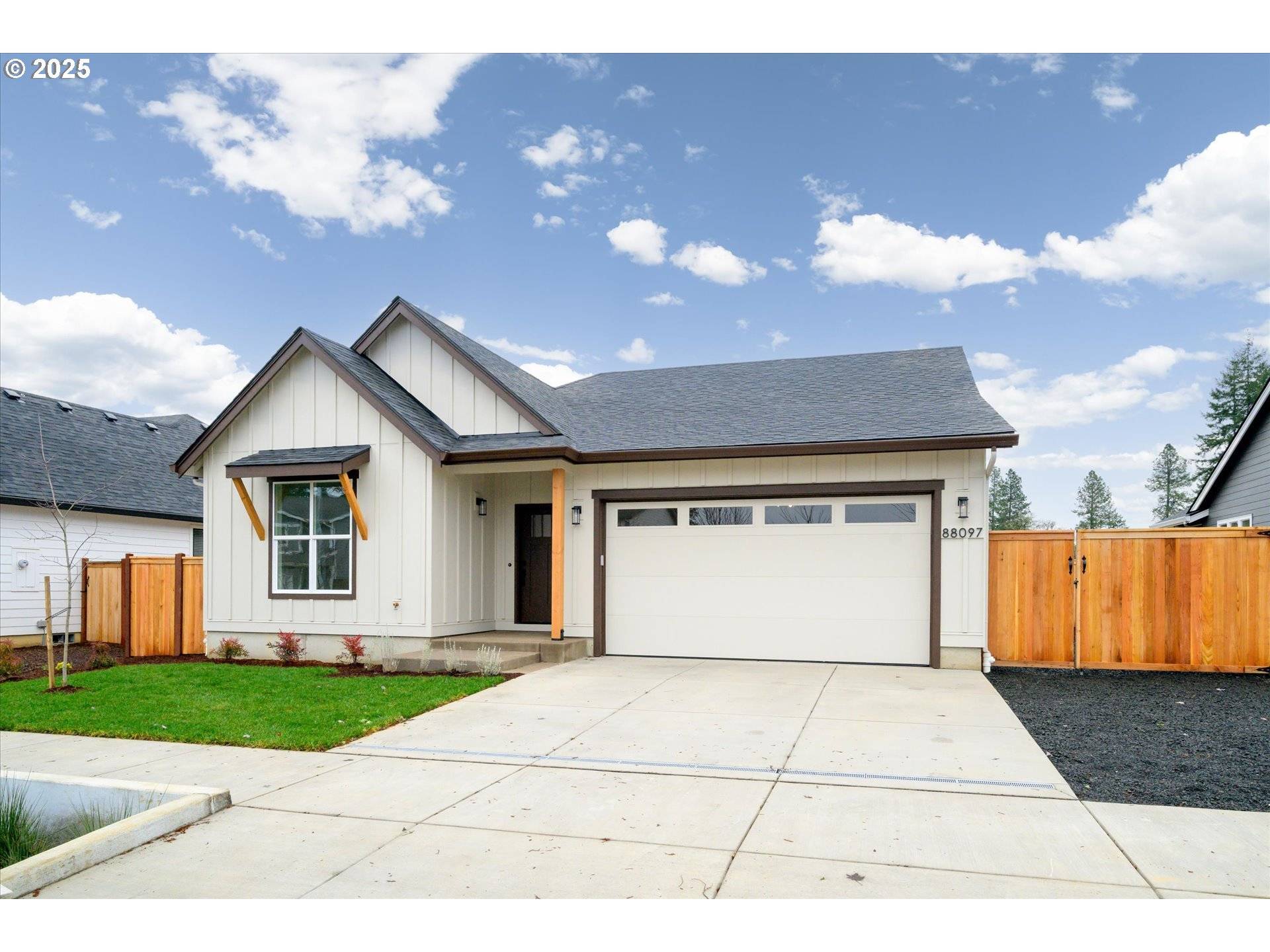 Veneta, OR 97487,88097 JAMESON WAY