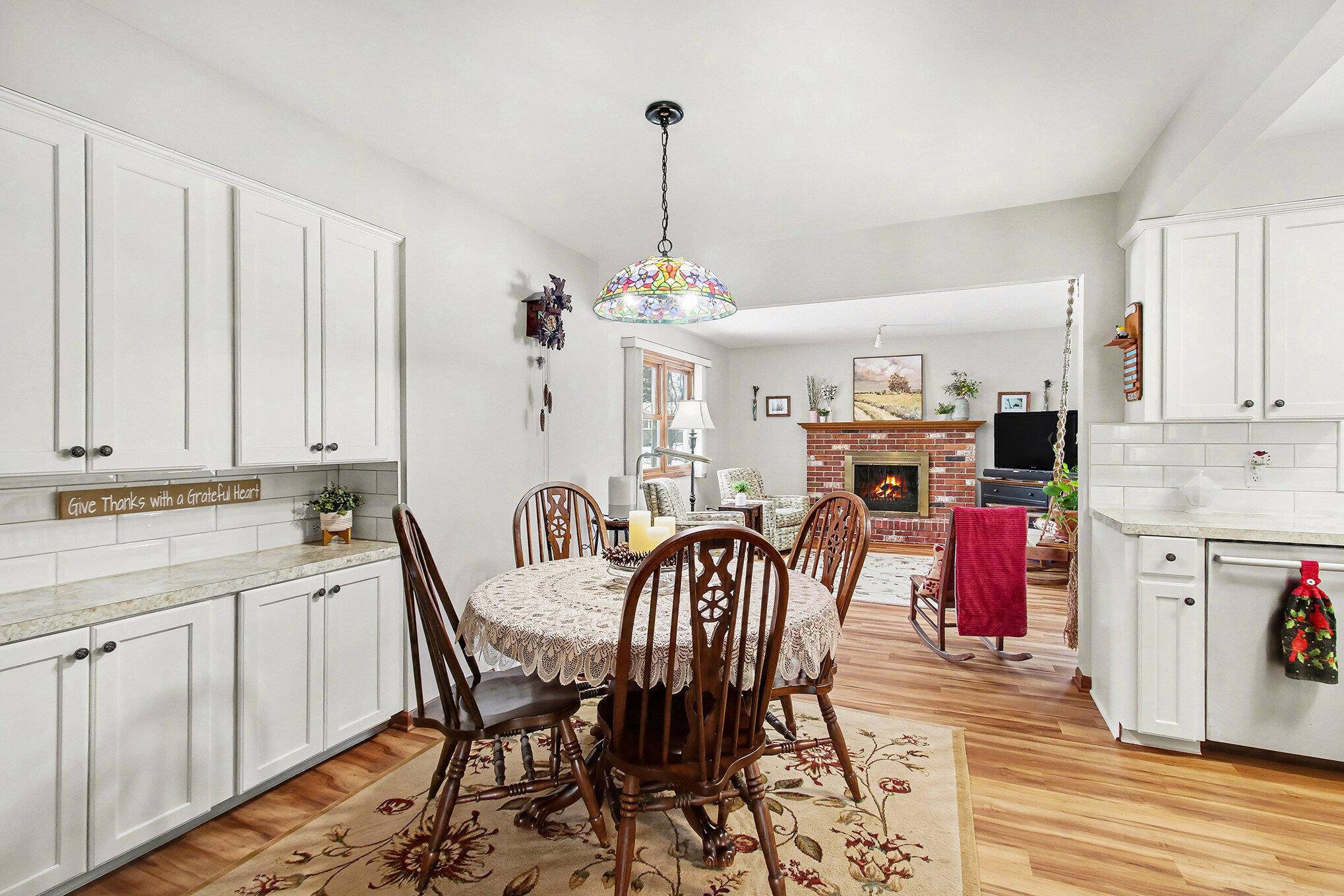 Jenison, MI 49428,7692 Cardinal DR