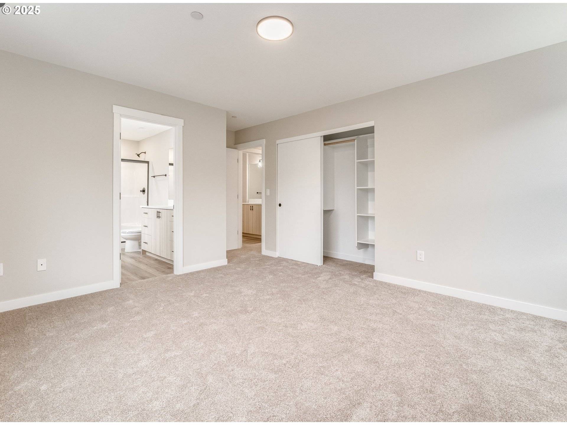 Portland, OR 97236,14362 SE KNIGHT ST