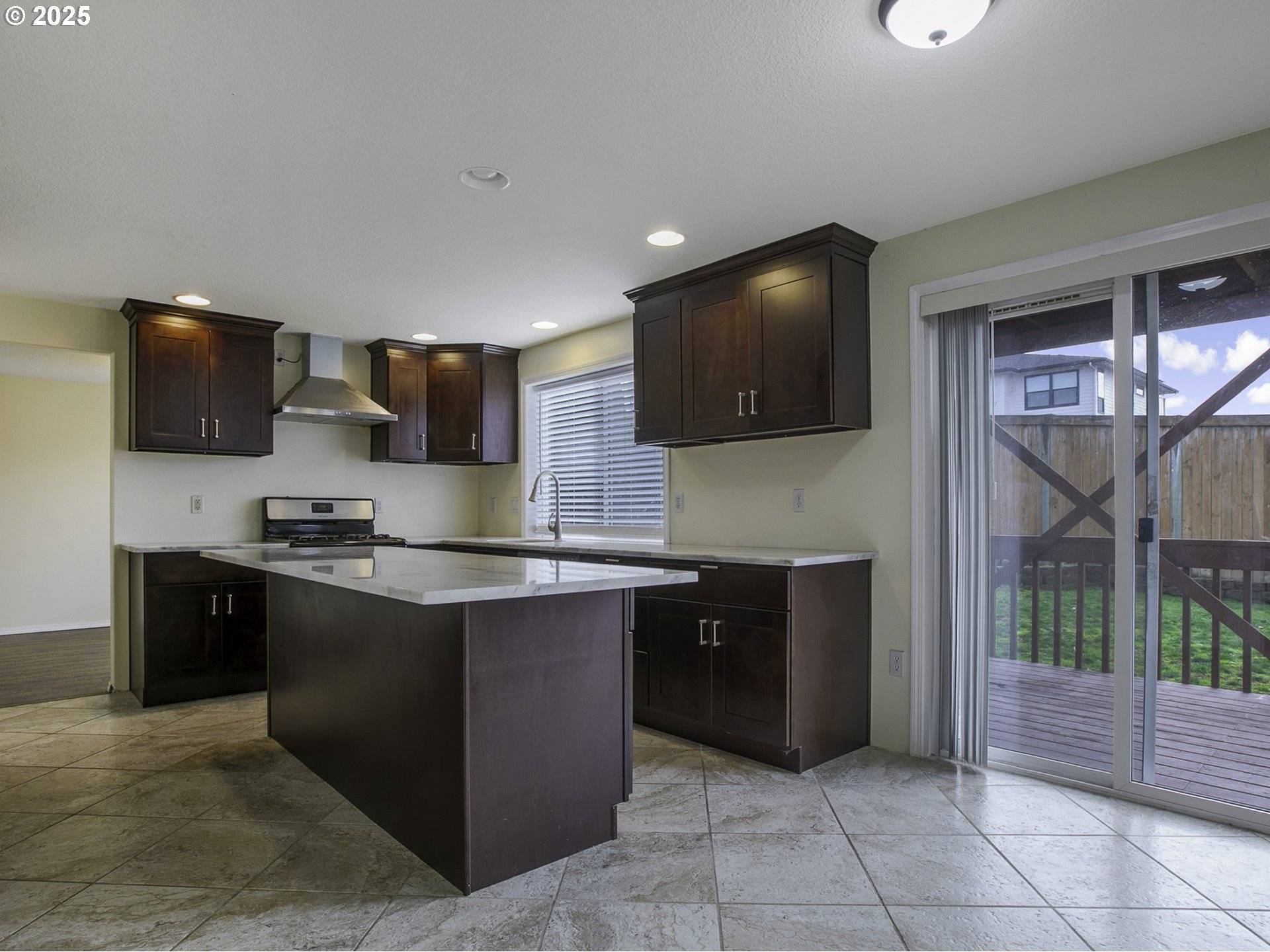 Camas, WA 98607,19707 SE 42ND ST