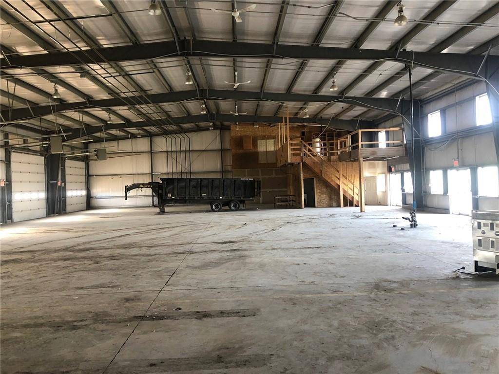 Rural Foothills County, AB T0L 0A0,450163 82 ST E