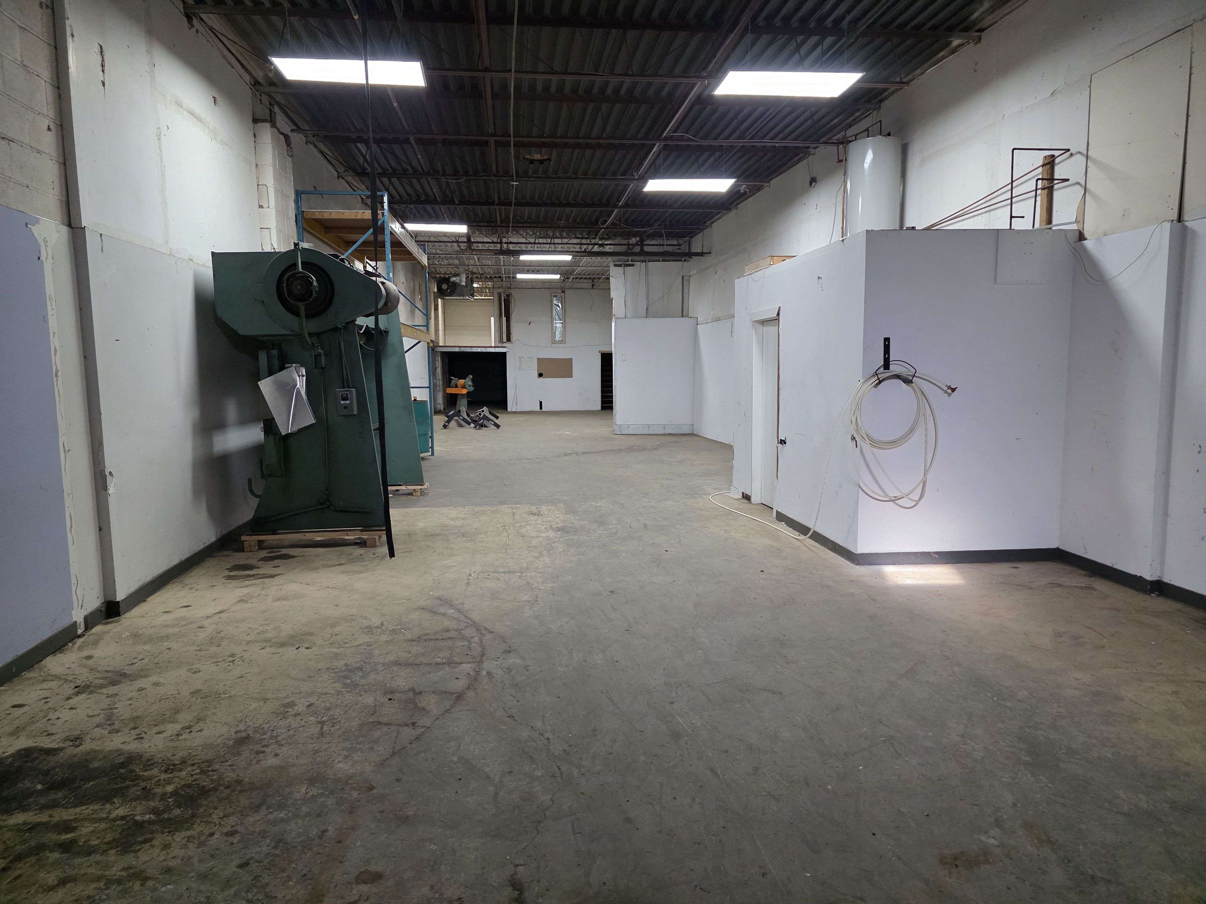 Toronto E04, ON M1K 1M6,446 Birchmount RD #9