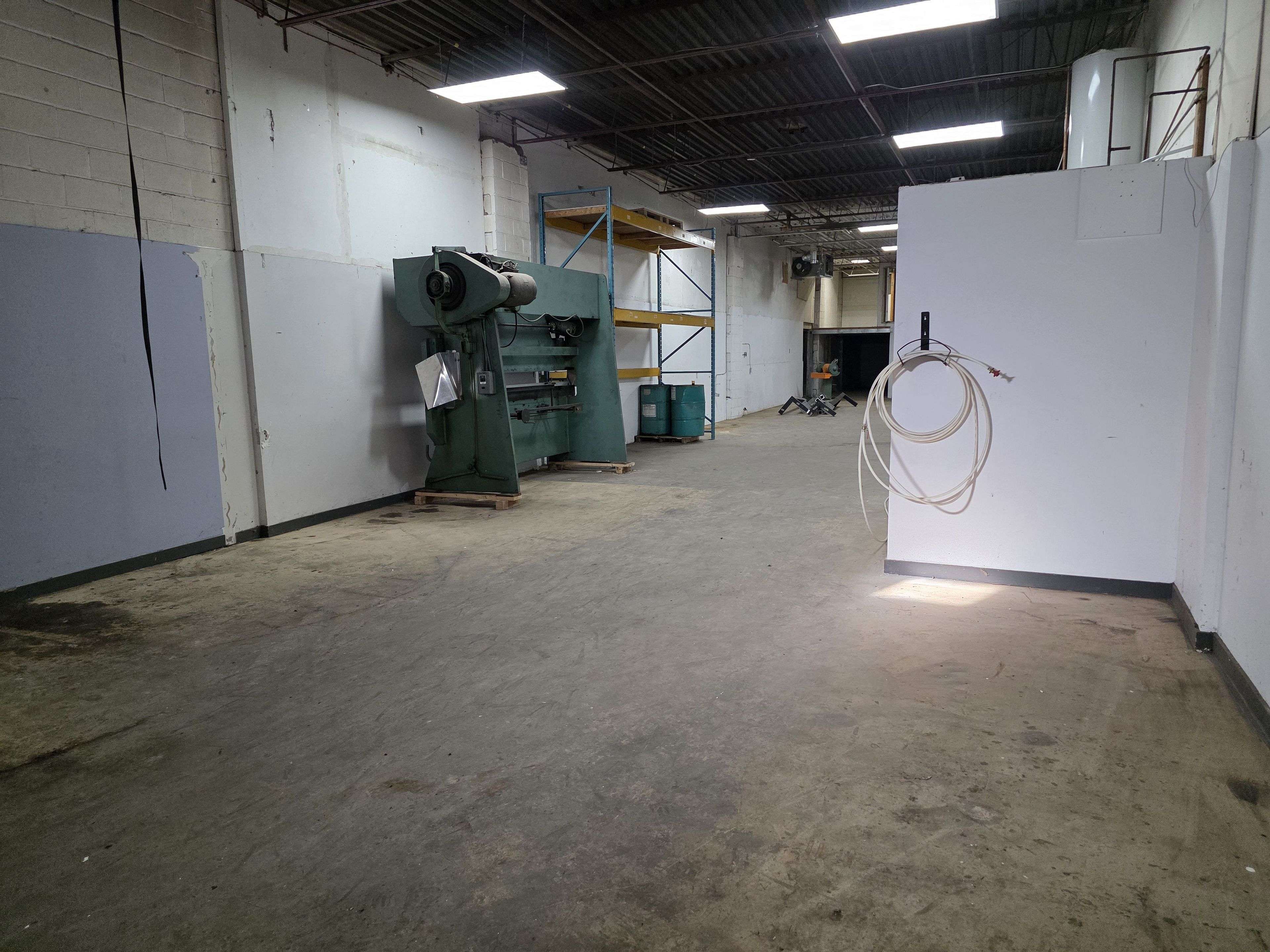 Toronto E04, ON M1K 1M6,446 Birchmount RD #9