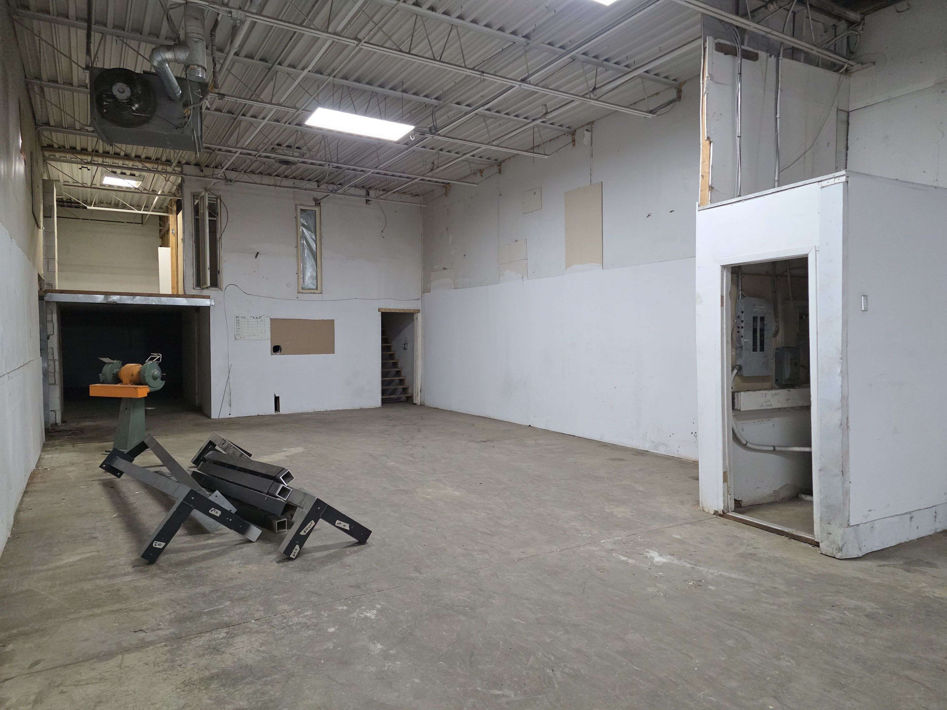 Toronto E04, ON M1K 1M6,446 Birchmount RD #9