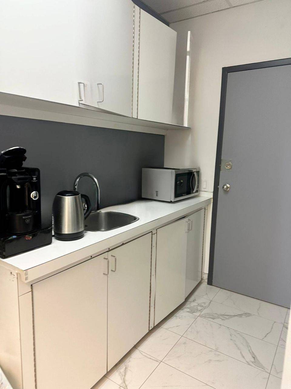 Markham, ON L3P 3P9,3 Centre ST #203B