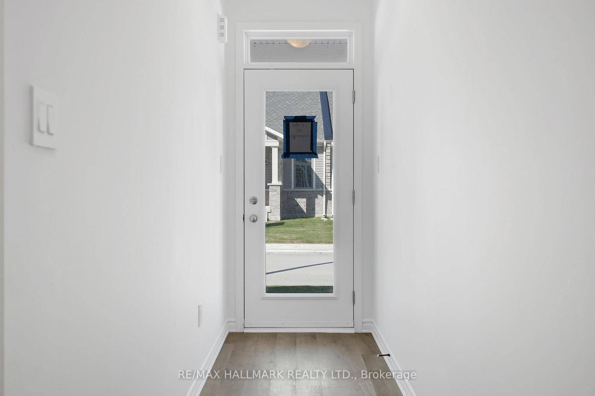 Innisfil, ON L9S 0T2,701 Sargeant PL