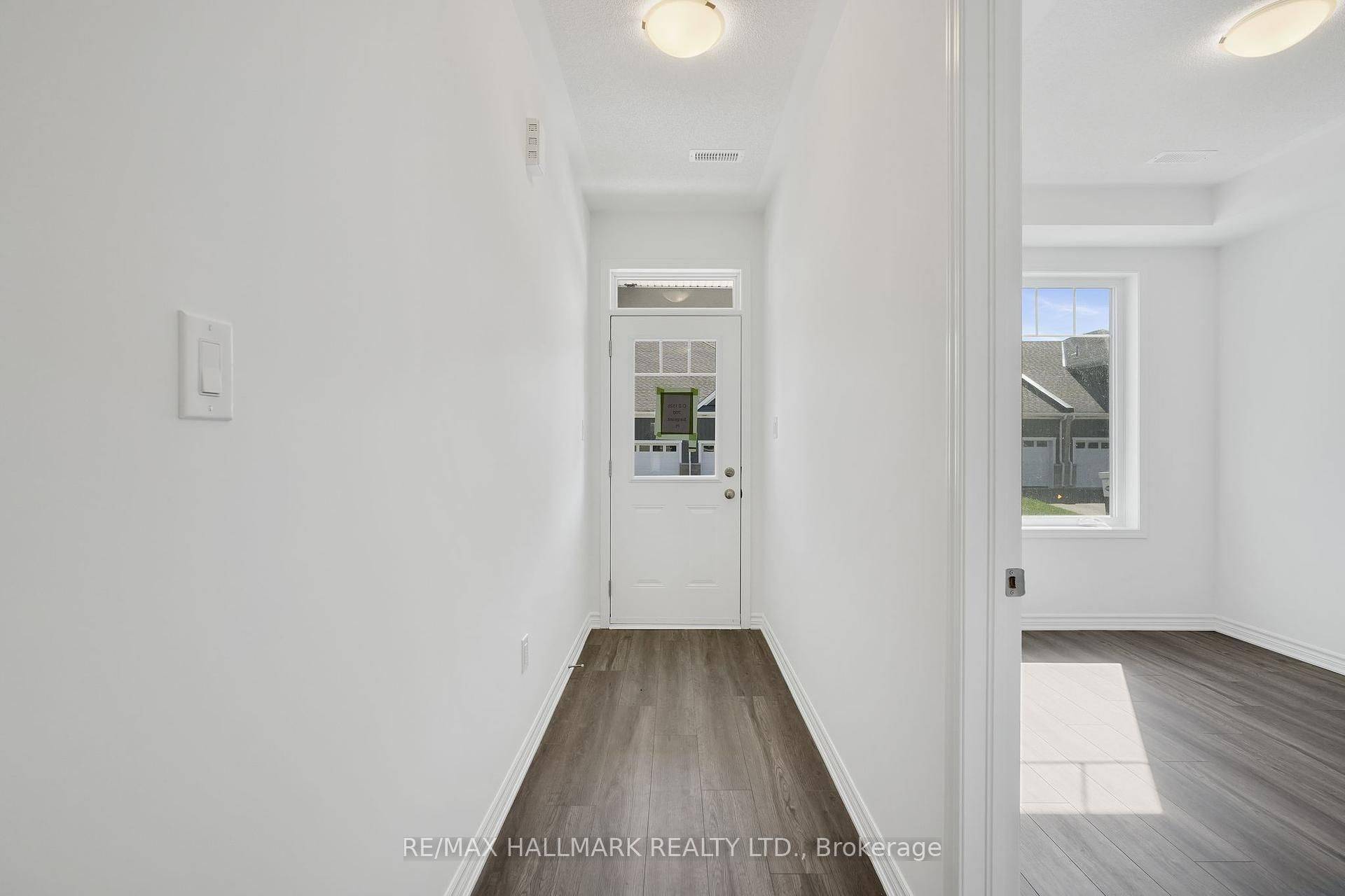 Innisfil, ON L9S 0R9,700 Sargeant PL