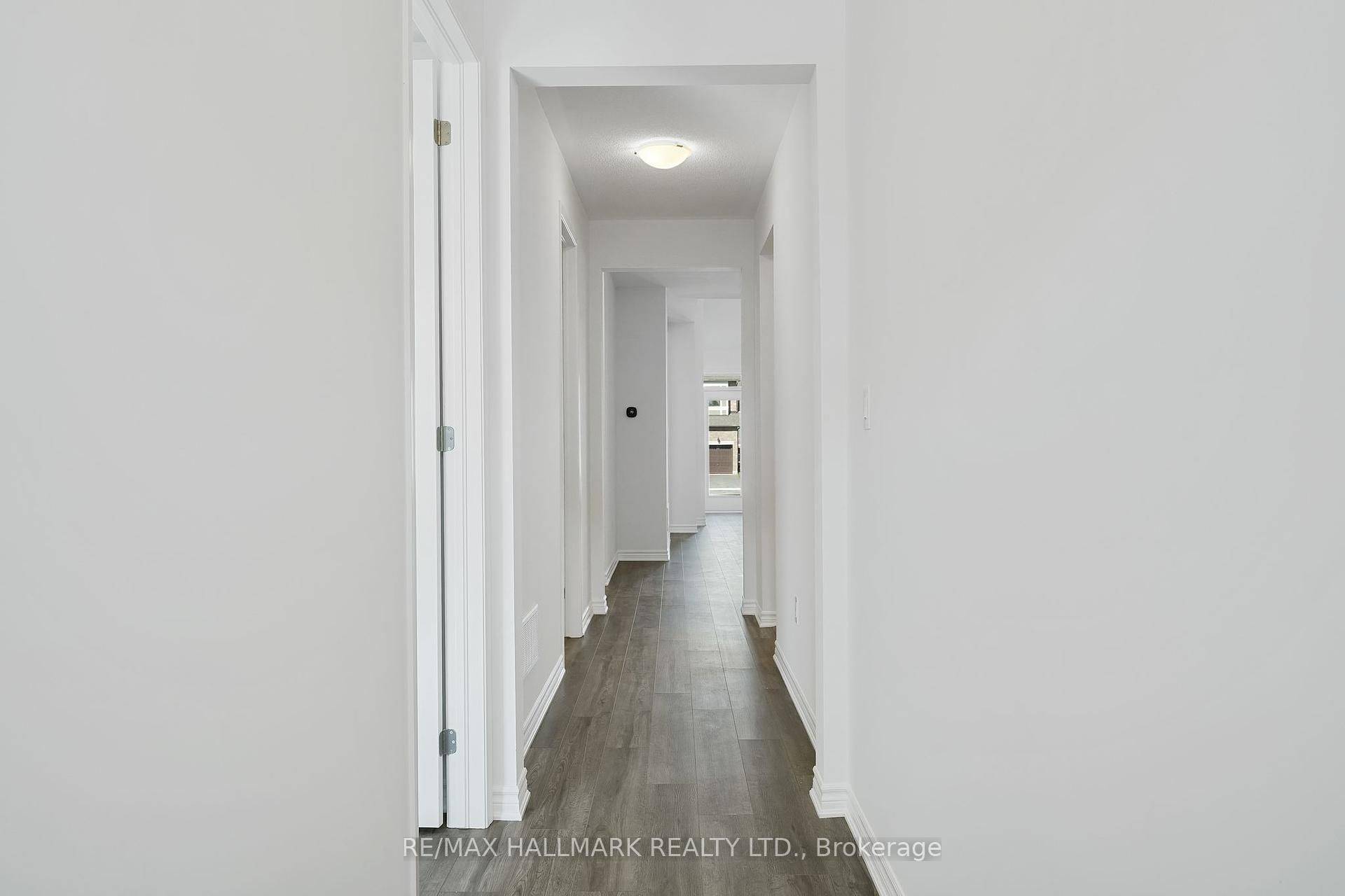 Innisfil, ON L9S 0R9,700 Sargeant PL