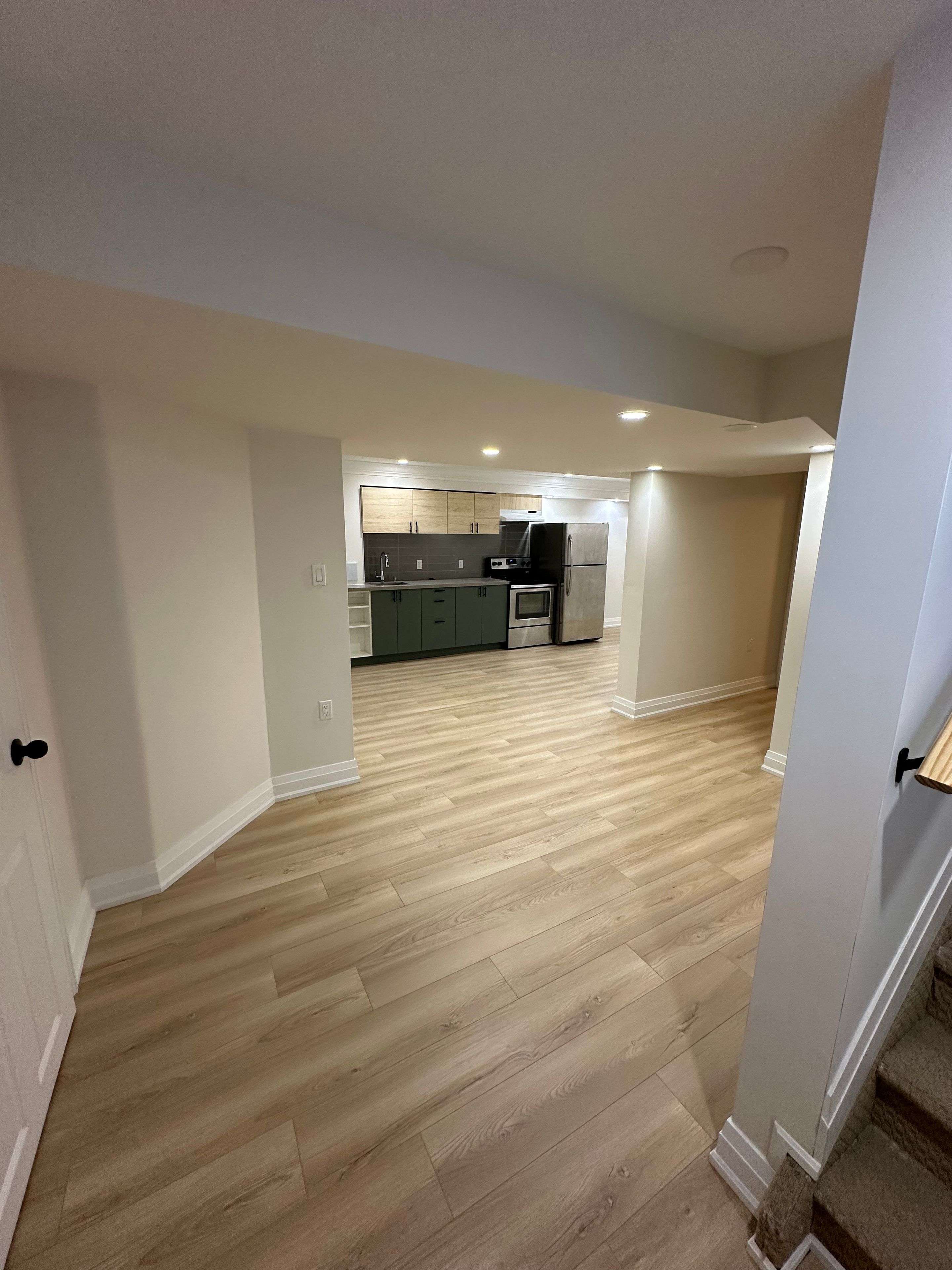 Barrie, ON L4N 5S9,93 Courtney CRES #Bsmt