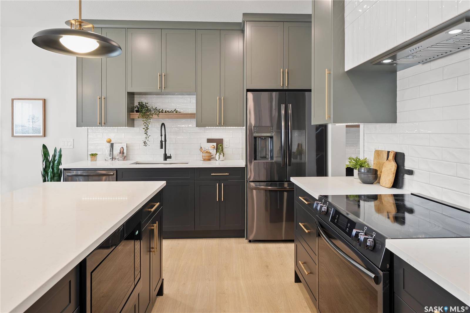 Saskatoon, SK S7V 1L1,407 Doran CRESCENT