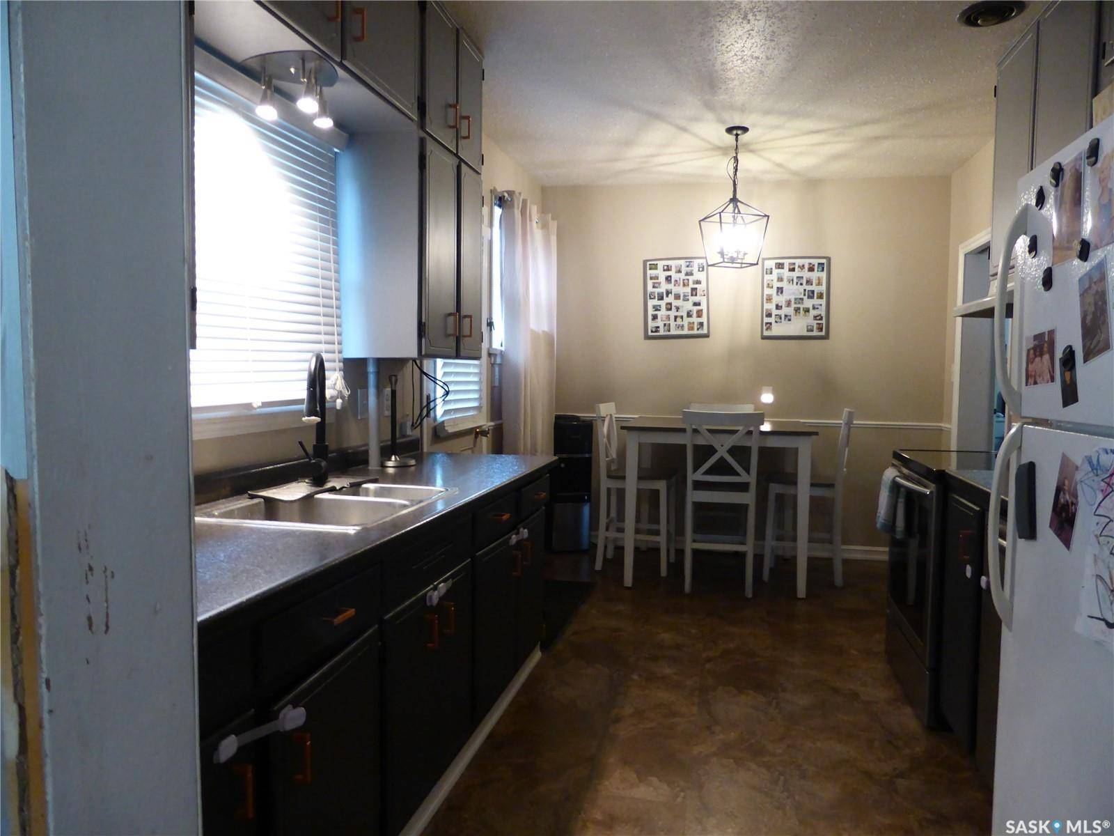 St. Walburg, SK S0M 2T0,260 1st AVENUE E